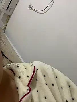 MengMeng0515's cam snapshot