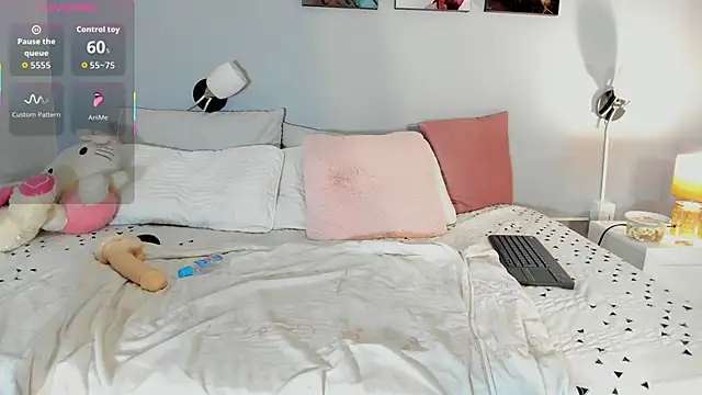 DomenicaW's cam snapshot