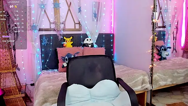 laura_olssen live sex cam