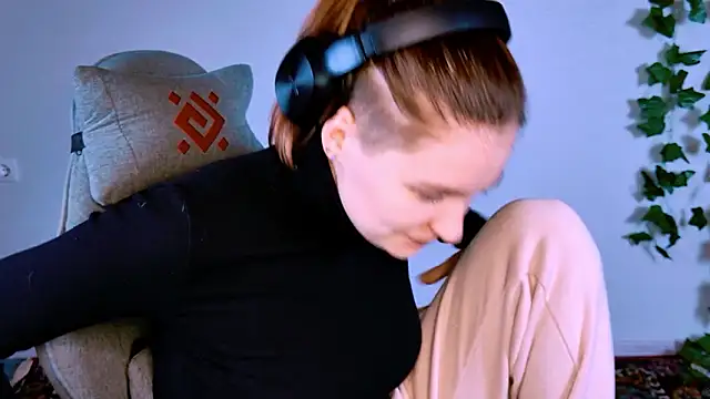 LadyLolipop_'s cam snapshot