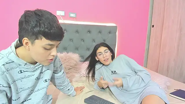 ariloe_quintero live sex cam