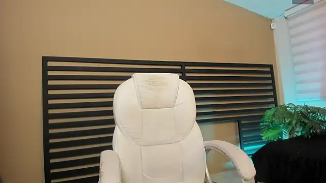 luna_willians's cam snapshot