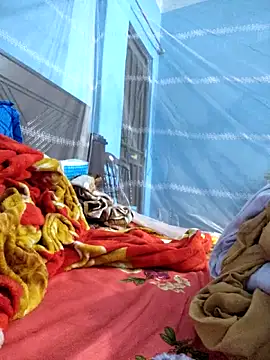 124pakhi's cam snapshot