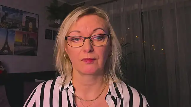 vanessa_chat's cam snapshot