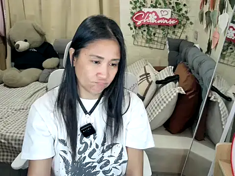 Shiawase1125's cam snapshot