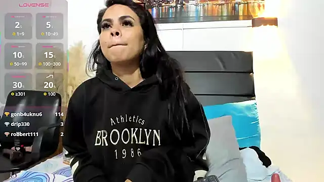 Julieta_Coopeer_'s cam snapshot