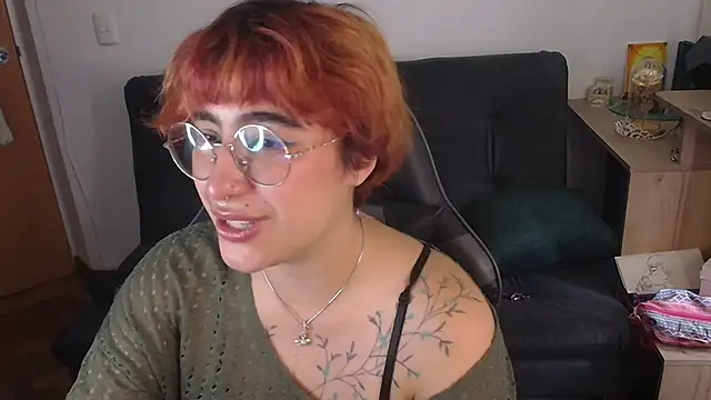 Miacatsito3's cam snapshot