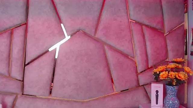 MelanyAss_'s cam snapshot