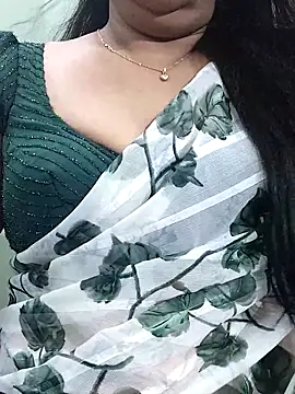 abinaya26's cam snapshot