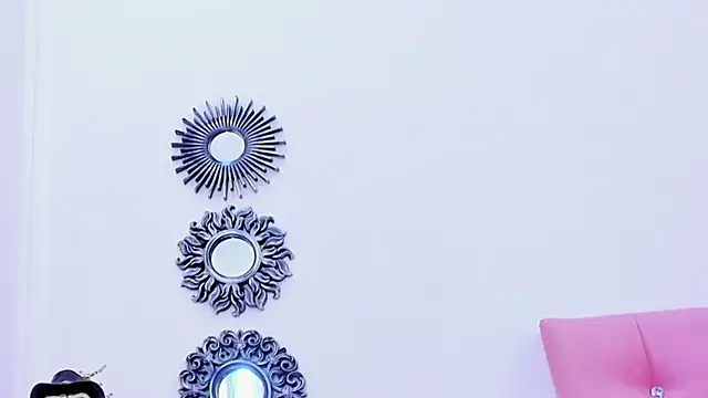 mia_collin_'s cam snapshot