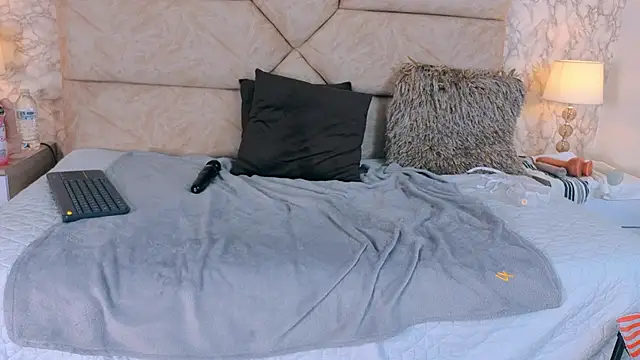 Cris__sweet's cam snapshot