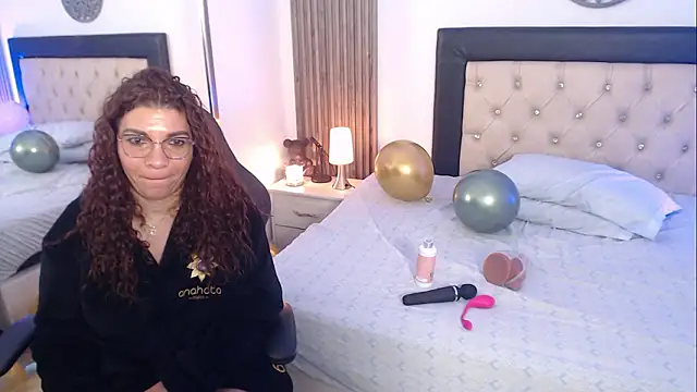 Serena_Houstonn's cam snapshot