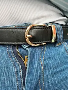 Alysson--'s cam snapshot