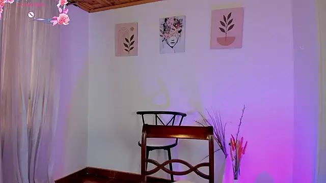 Lauraricci__'s cam snapshot