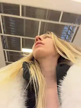 Lia__Love live sex cam