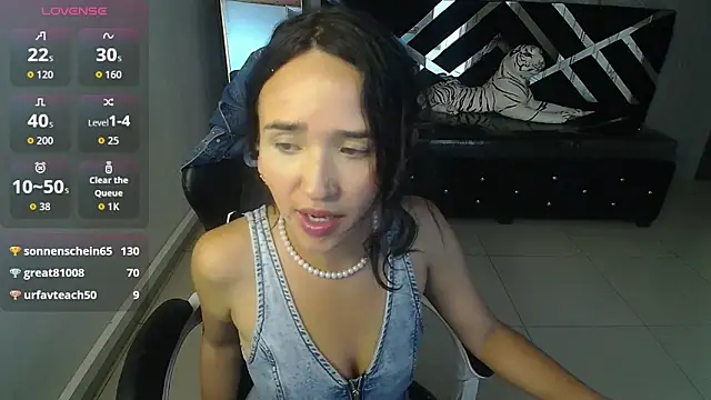 bella_vibess_s's cam snapshot