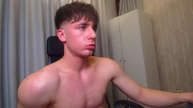 KellenWest live sex cam