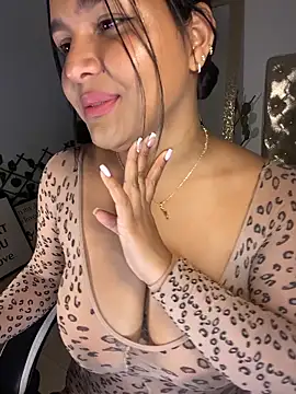 Fancyxlove live sex cam