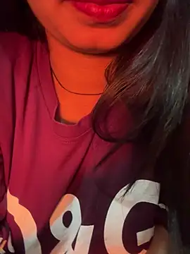 Dilnaazz's cam snapshot