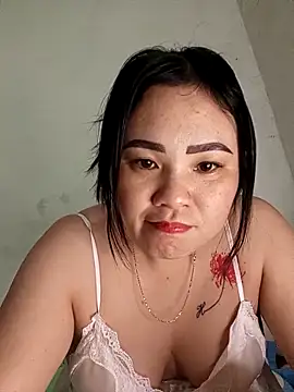 Luckygirls-399's cam snapshot