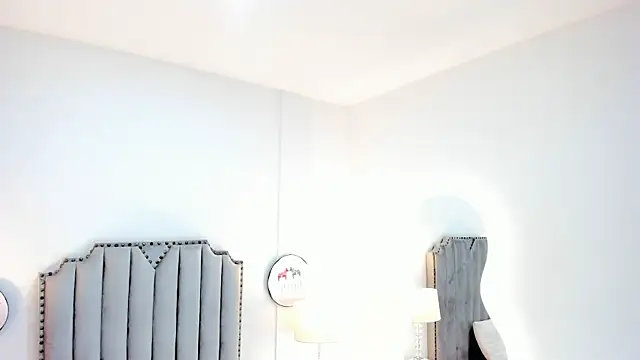 debora_scoot live sex cam