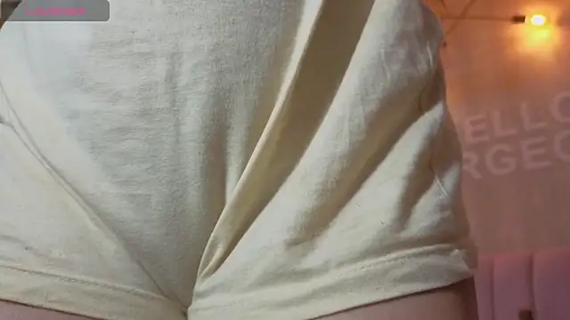 Evadeep_a's cam snapshot