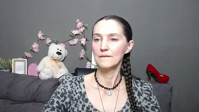 TayaFinch live sex cam