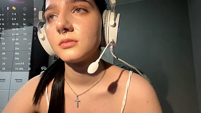 TomiRodenberg's cam snapshot