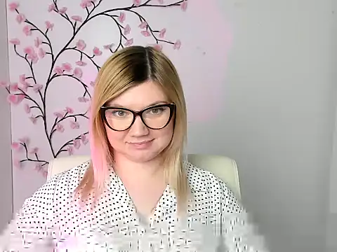 Lola_moree's cam snapshot