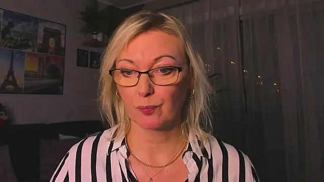 vanessa_chat's cam snapshot