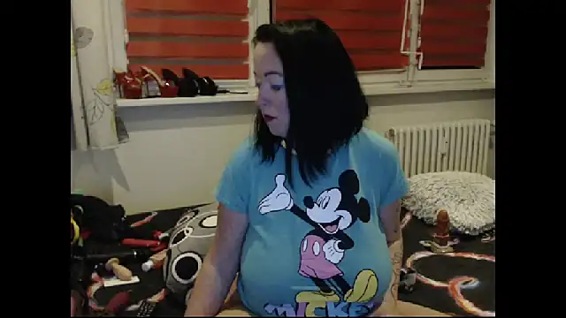 Alexie33's cam snapshot