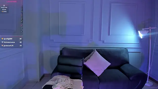 ValeriaRoldanX live sex cam