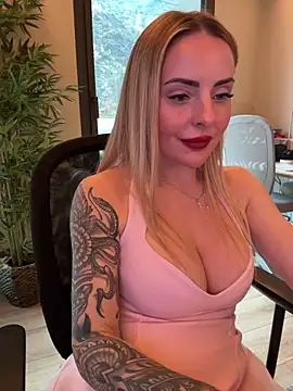 EmaSalis live sex cam