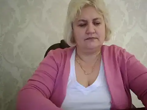 AngelaFamez's cam snapshot