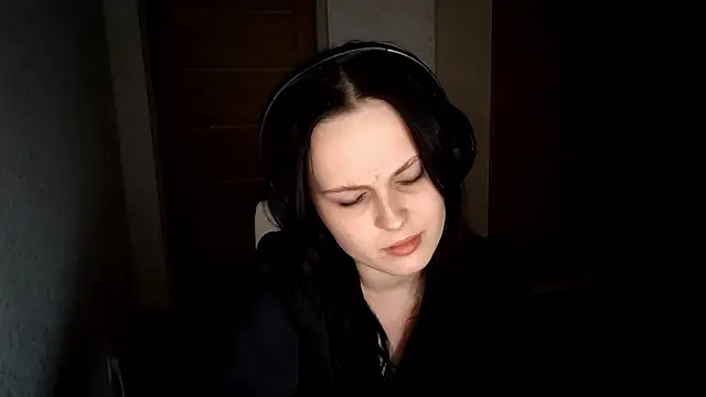 LouiseMarengo's cam snapshot