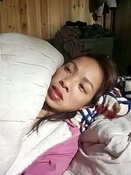 Andrea-688 live sex cam