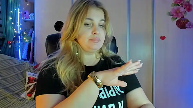 CoraSwon's cam snapshot