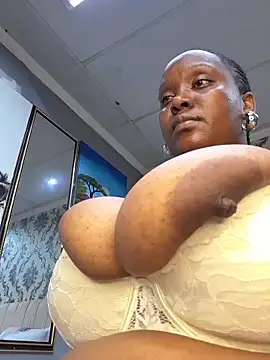 Thasha8's cam snapshot