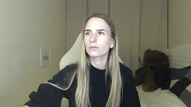 DeboraHorny live sex cam