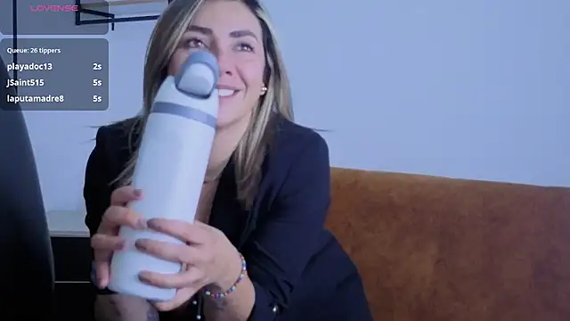 Isabella_lt's cam snapshot