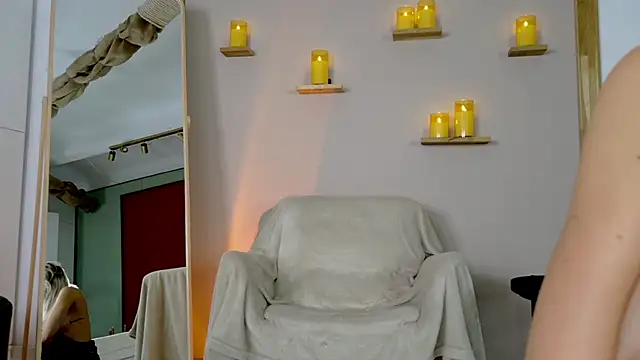 LilouKat's cam snapshot