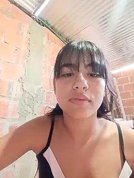 triana-hot18's cam snapshot