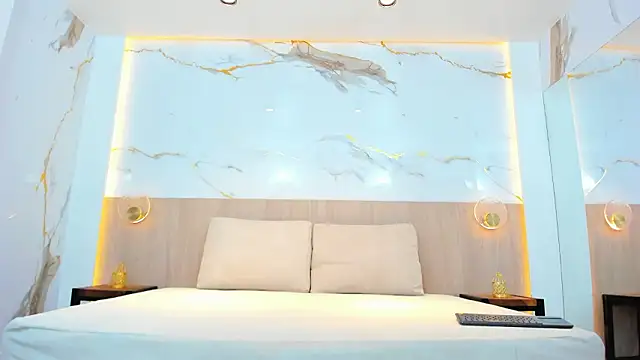 susan_elliot's cam snapshot