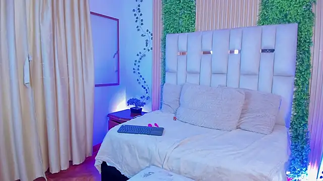 Jade_Nmm's cam snapshot