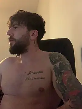 MasterRaylei1's cam snapshot