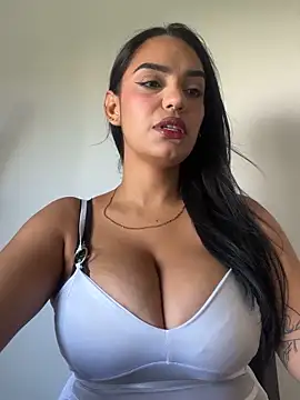 Sara-77's cam snapshot