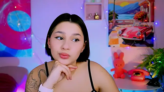 KimClarks_'s cam snapshot