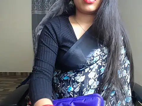 Hey_ishu's cam snapshot