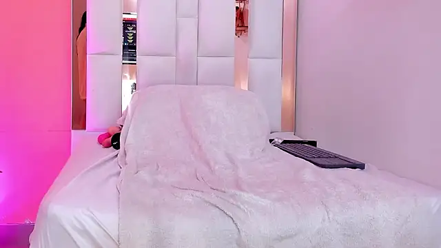 Cameron_naughty's cam snapshot