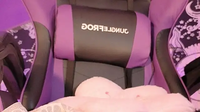 Gaia_Gatex's cam snapshot